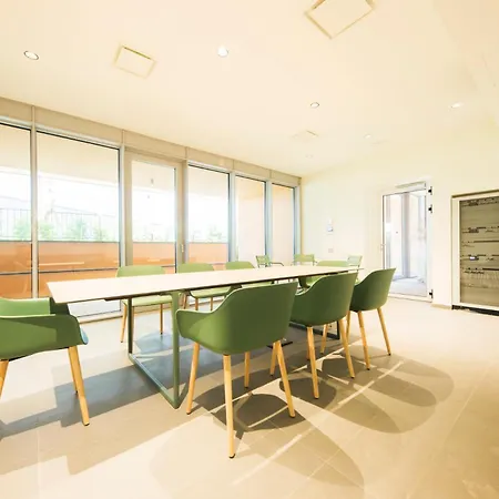 Daire Waterfront Lux| Studio|a/c|parking|gym|wifi By Tilo *